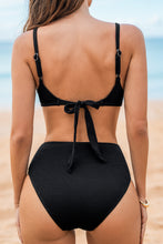 Lade das Bild in den Galerie-Viewer, High-Waist Bikini-Set mit Rückenverschluss in Schwarz
