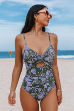 Lade das Bild in den Galerie-Viewer, Lila geblümter Shape-Badeanzug
