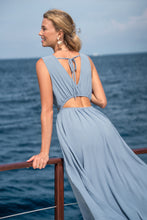 Lade das Bild in den Galerie-Viewer, Ärmelloses Maxikleid in Blau
