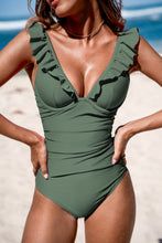Lade das Bild in den Galerie-Viewer, Eukalyptus Maximizer-Badeanzug mit Flatterträgern

