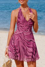 Lade das Bild in den Galerie-Viewer, Abstraktes Lila V-Ausschnitt Minikleid
