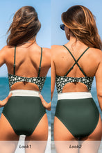 Lade das Bild in den Galerie-Viewer, Tiefer Ausschnitt gepunkteter Badeanzug
