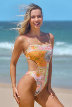 Lade das Bild in den Galerie-Viewer, Patchwork Paisley Monokini-Badeanzug mit quadratischem Ausschnitt
