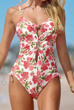 Lade das Bild in den Galerie-Viewer, Badeanzug mit seitlichen Bindebändern und hohem Beinschnitt
