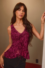 Lade das Bild in den Galerie-Viewer, ?rmelloses V-Ausschnitt Top mit Rüschenbesatz
