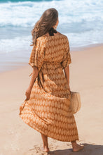 Lade das Bild in den Galerie-Viewer, Verziertes Strandkimono mit Taillenband
