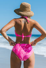 Lade das Bild in den Galerie-Viewer, Tropisches V-Bügel Neckholder-Bikini-Set
