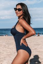Lade das Bild in den Galerie-Viewer, Langer Torso Bügel-Badeanzug
