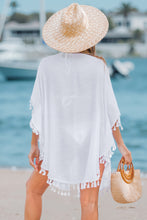 Lade das Bild in den Galerie-Viewer, Weißer Strandkimono mit Halbärmeln und Häkelbesatz
