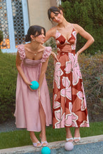 Lade das Bild in den Galerie-Viewer, ?rmelloses Tiefer Ausschnitt Maxi-Slipkleid
