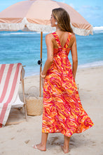 Lade das Bild in den Galerie-Viewer, Abstraktes Maxikleid mit Cut-Outs
