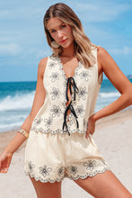 Lade das Bild in den Galerie-Viewer, Ärmellose Bestickte Weste mit Bindedetail vorne
