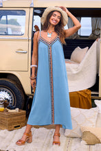 Lade das Bild in den Galerie-Viewer, ?rmelloses V-Ausschnitt Gewebtes Maxikleid in Blau
