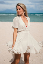 Lade das Bild in den Galerie-Viewer, Angelic Veil Weißes Strand Mini-Strandkleid
