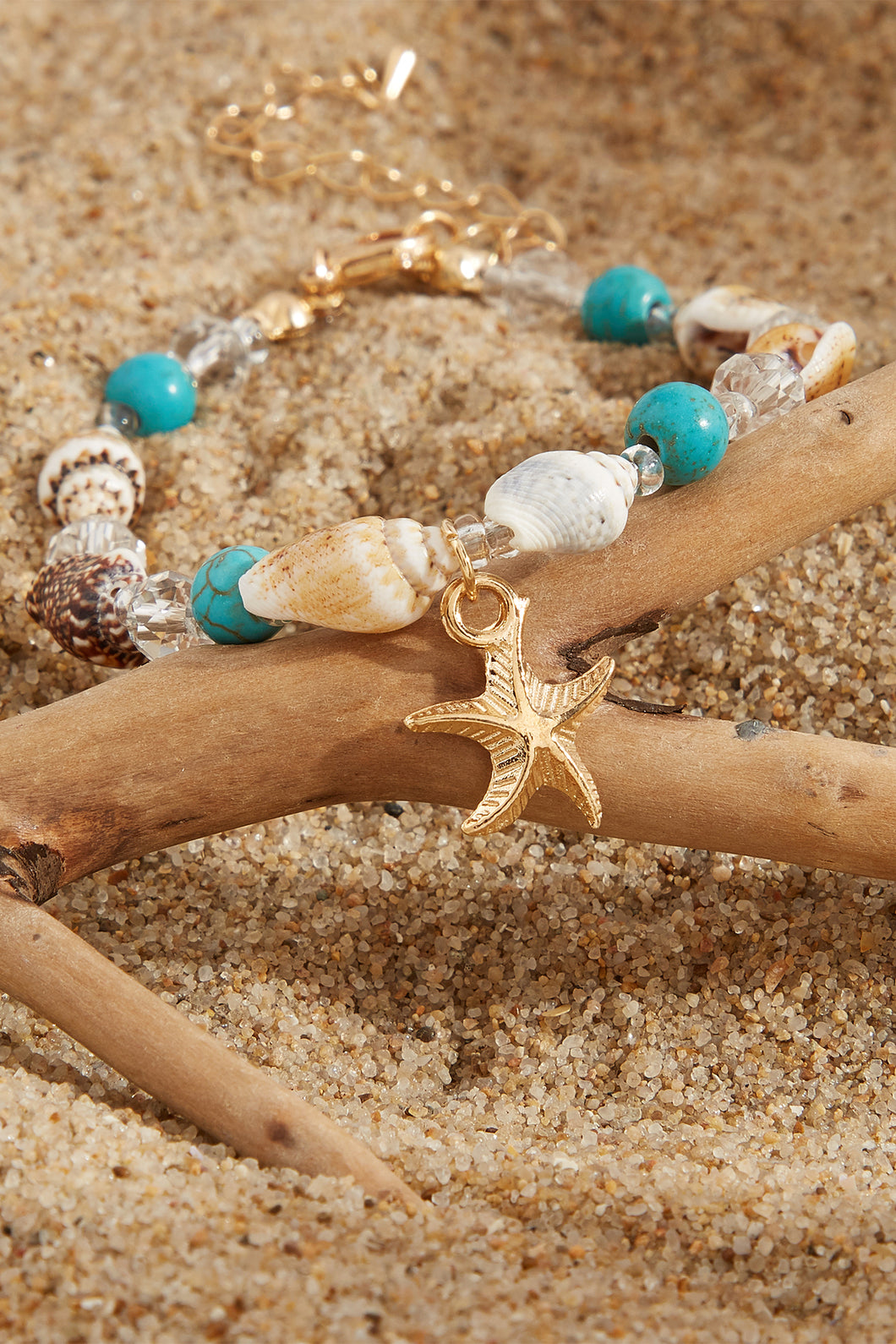 Armband mit Perlendetails und verstellbarer Kette