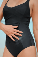 Lade das Bild in den Galerie-Viewer, Schwarzer gerüschter Bauchweg-Badeanzug
