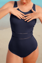 Lade das Bild in den Galerie-Viewer, Marinefarbener Cutout Bauchweg-Badeanzug
