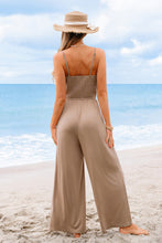 Lade das Bild in den Galerie-Viewer, Ärmelloser Gesmokter Jumpsuit mit Ausschnitt
