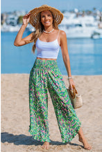 Lade das Bild in den Galerie-Viewer, Abstrakte Strandhose mit gesmokter Taille
