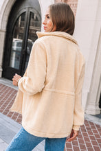 Lade das Bild in den Galerie-Viewer, Apricot Stehkragen Jacke
