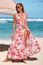 Lade das Bild in den Galerie-Viewer, Ärmelloser Blumiger Strand-Kimono
