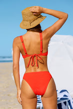 Lade das Bild in den Galerie-Viewer, Rotes Bügel-Bikini-Set
