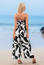 Lade das Bild in den Galerie-Viewer, Abstrakter Quadratischer Ausschnitt Jumpsuit
